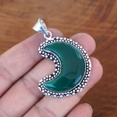 Collier en onyx vert naturel