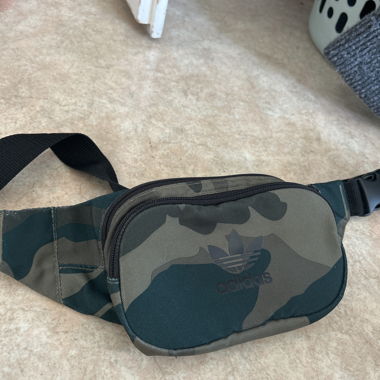 Adidas Camo-Gürteltasche