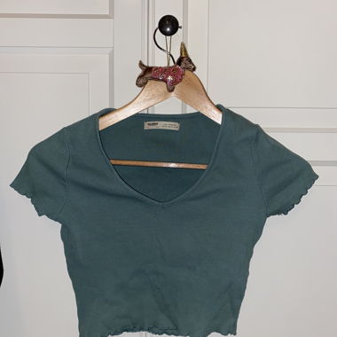 Bauchfreies Top