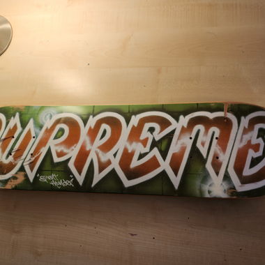 Supreme Skateboard 8' Silent Thunder