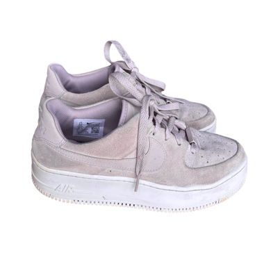Baskets Nike rose pale taille 40