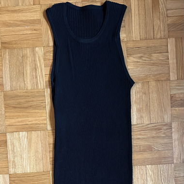 Robe noir moulante 