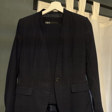 Zara Blauer Anzug Blazer & Hose