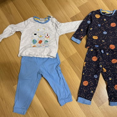 2 Set Pyjamas Gr. 86
