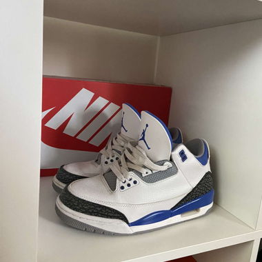 Jordan 3 blue 