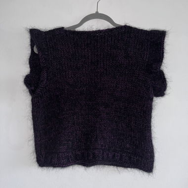 Maglione DIY in lana con maniche odulate