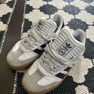 Adidas Samba