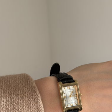 Casio-Uhr schwarz-gold