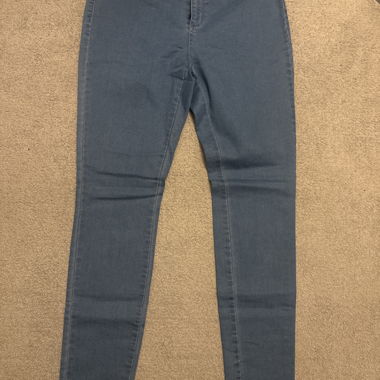 Blaue Damenjeans