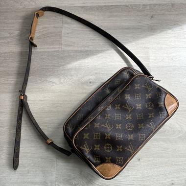 lous vuitton umhängetasche