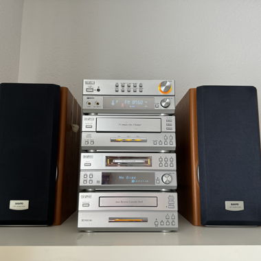 Sanyo chaîne hi-fi 