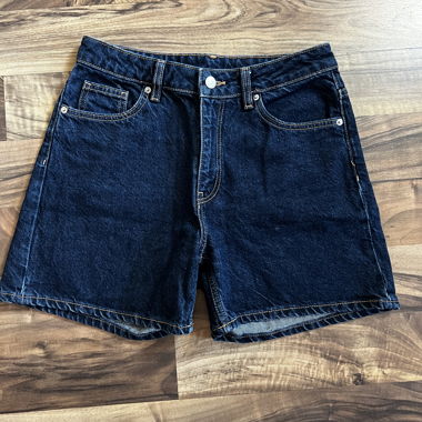 Shorts in jeans blu scuro