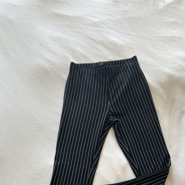 Pantaloni leggins 