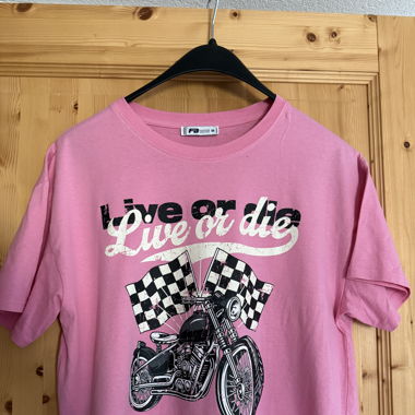 T shirts