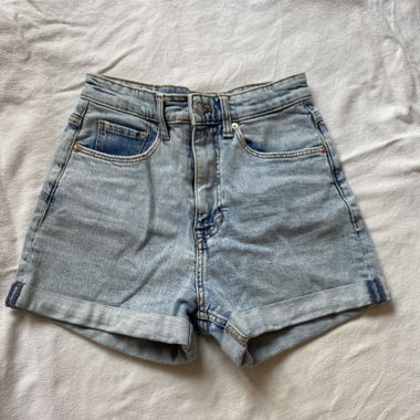 Short en jeans