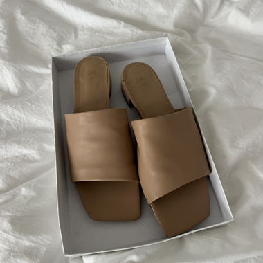 Slippers