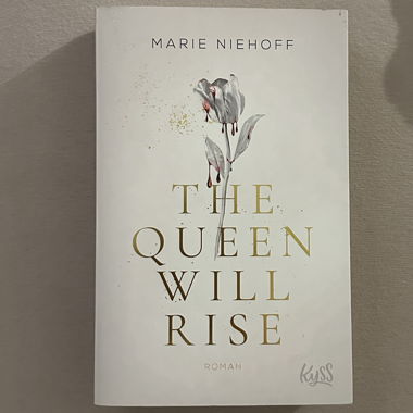 The Queen Will Rise - Marie Niehoff, livre allemand