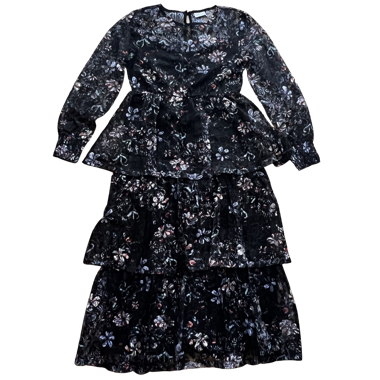 ROBE MI-LONGUE À VOLANTS EN DENTELLE FLEURIE NOIRE VILA