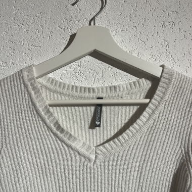 Pull blanc côtelé