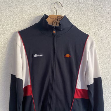 Ensemble ellesse