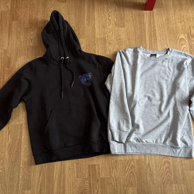 Lot de 2 hoodie et sweat-shirt