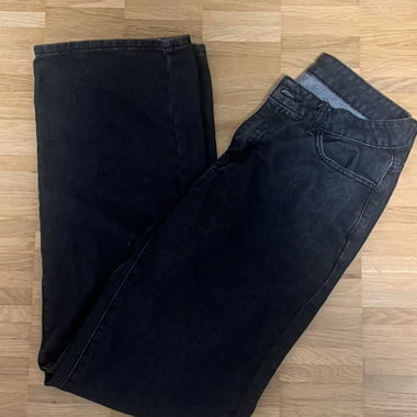 Wide leg jeans
