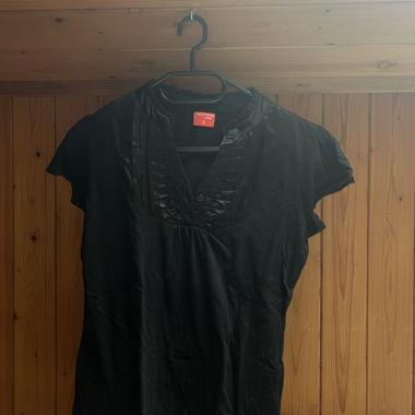 T-shirt noir pour femme taille S