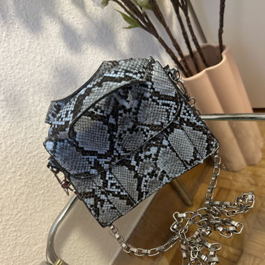 Handtasche