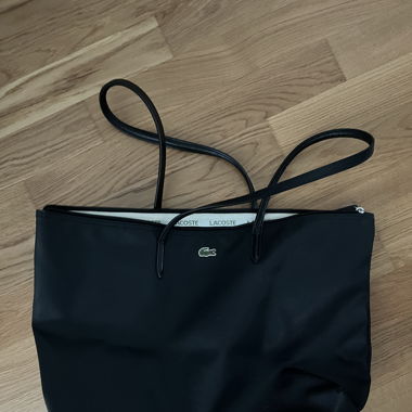 Lacoste Handtasche