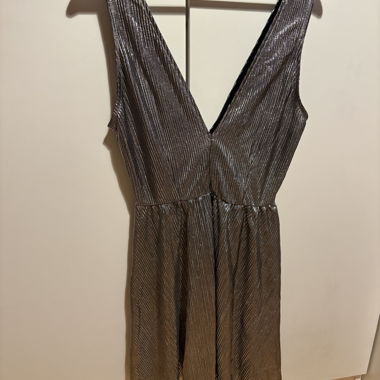 Robe plissée scintillante