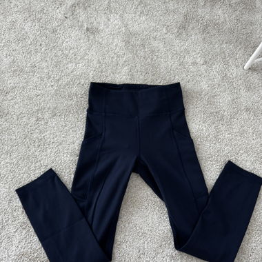 Lululemon leggings size 2