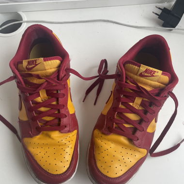 Scarpe Nike rosse/gialle