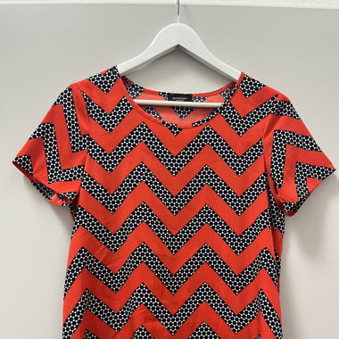 Blusa elegante a maniche corte