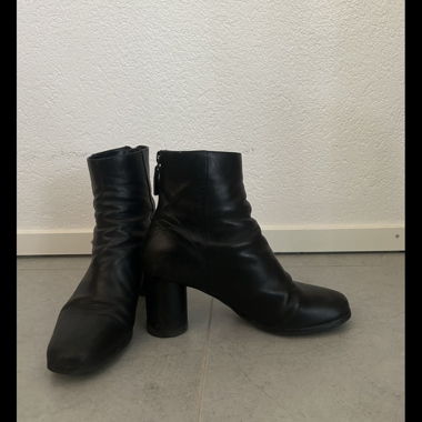 Bottines noires à talon Sandro 36
