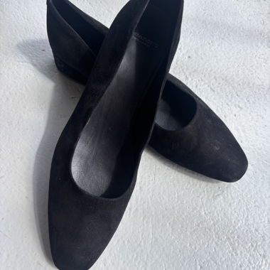 Vagabond Nubuk-Pumps Grösse 42