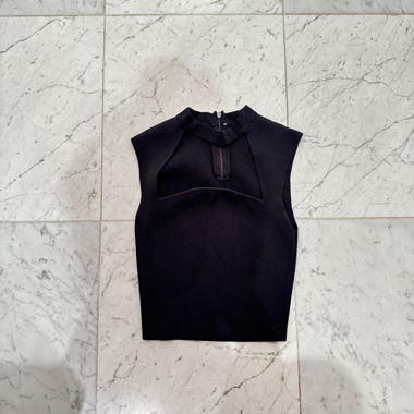 ZARA Black sleeveless crop top