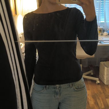 Schwarzes long sleeve