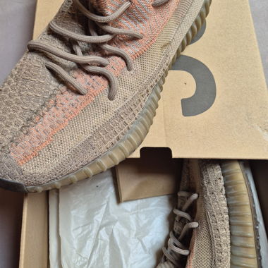 Adidas Yeezy Boost 350 V2
