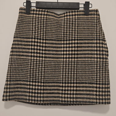 Gonna H&M stile Burberry