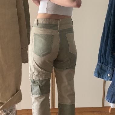 jeans