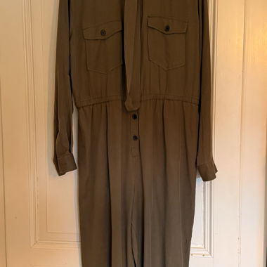 Long-sleeve jumpsuit