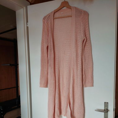 Hübsches Strickjäckchen