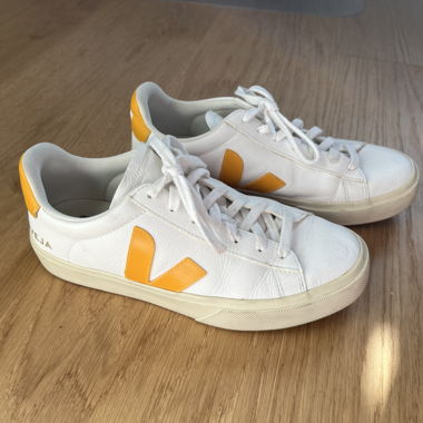 Veja Sneakers