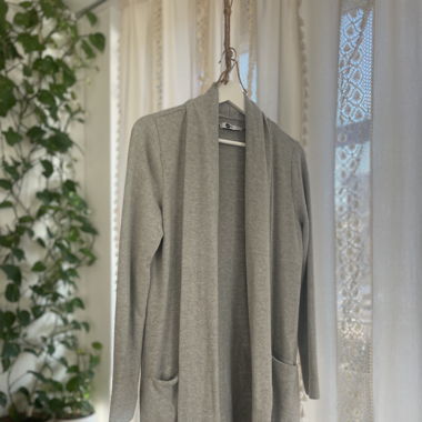 Dicke Strickjacke