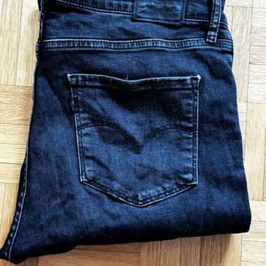 Levis Jeans