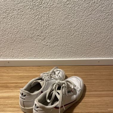 Adidas lifestyle sneakers