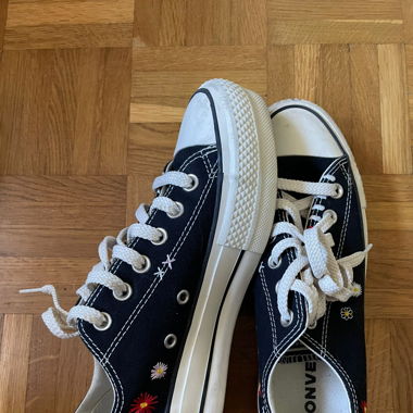 Converse, bestickt