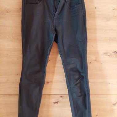 Pantalons simili cuir