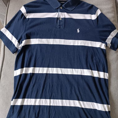 Polo rayé bleu marine