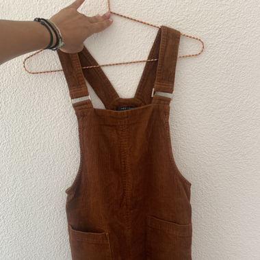 Cooles Latzhosenkleid (New Look, nur 3x getragen)